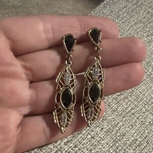 1928 VTG Gold and Black Dangle Earrings